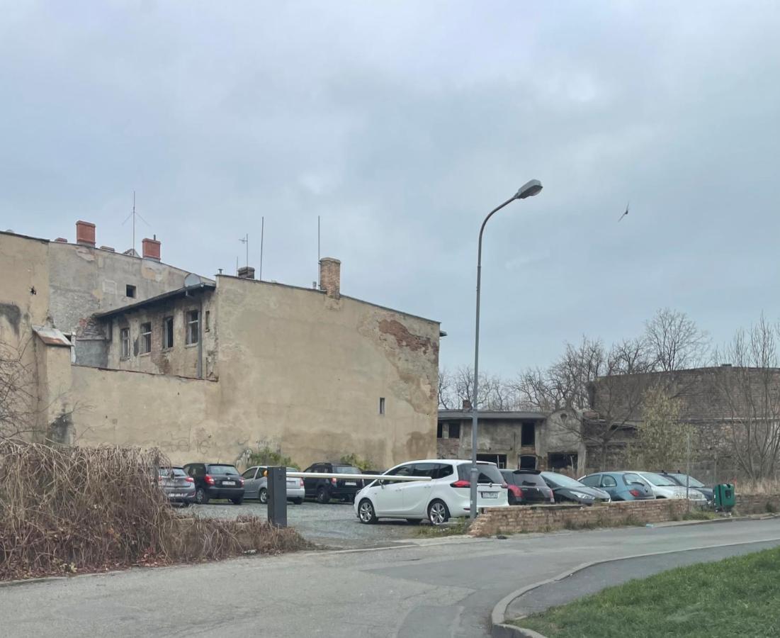 Apartament Szczesliwa 13 - Plac Ratuszowy Jelenia Góra Buitenkant foto