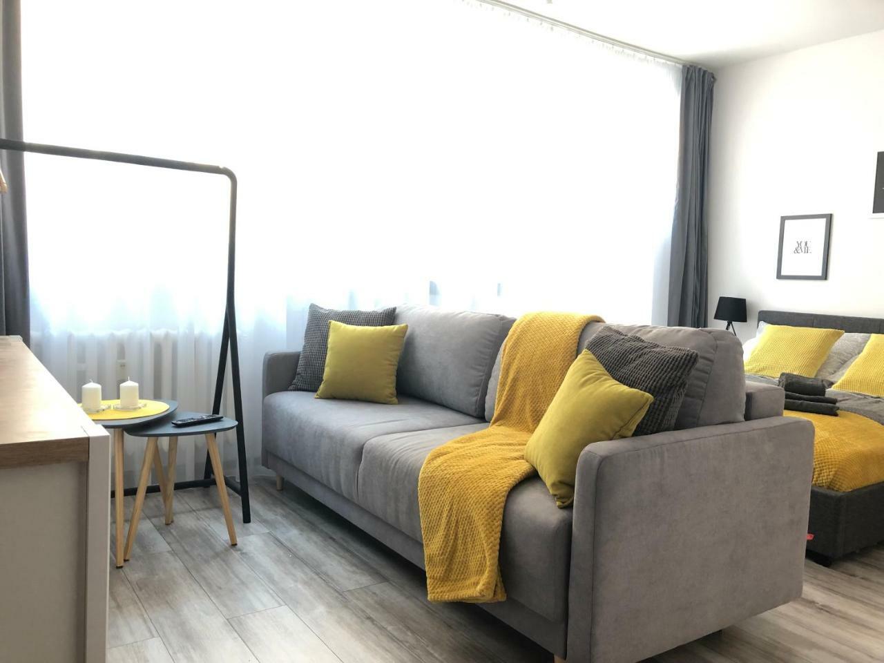 Apartament Szczesliwa 13 - Plac Ratuszowy Jelenia Góra Buitenkant foto